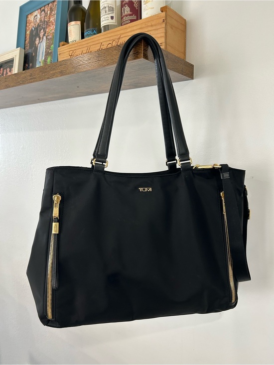 Tumi Handbags - TUMI Voyager Valletta Large Black Tote with Gold Hardware